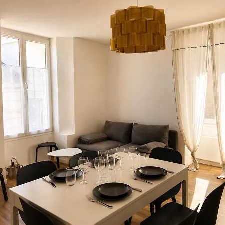 Charming House - Old Port And Castle Within Walking Distance *