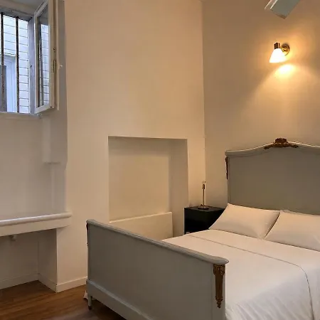 Charming House - Old Port And Castle Within Walking Distance Hébergement de vacances *
